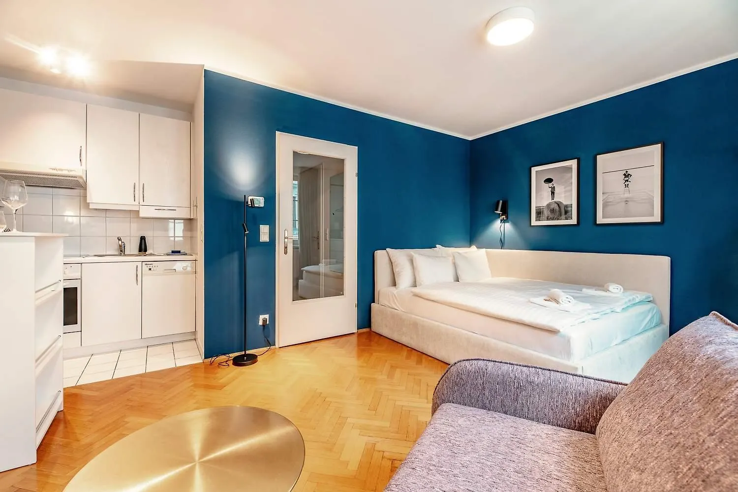 Roomy Studio For 2 - 4 In Hip Area & Free Parking Vienna 0*,  Austria