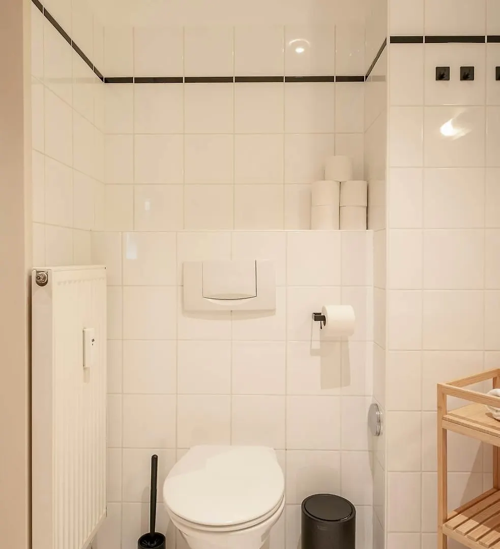 Roomy Studio For 2 - 4 In Hip Area & Free Parking Vienna 0*,  Austria