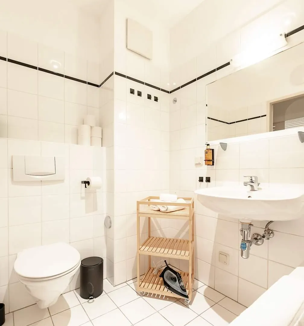 Roomy Studio For 2 - 4 In Hip Area & Free Parking Vienna